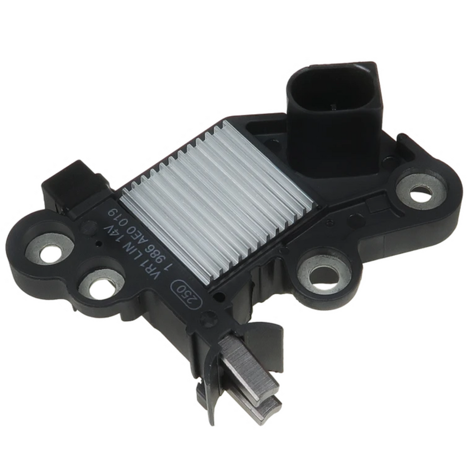 are0231 volvo bosch alternator voltage regulator 0272220823 12v 0125711041, 0125812009, 0125812012, 0125812037, 0125812071, 0125812073, 0125812074, 0125812075, volvo 30659580