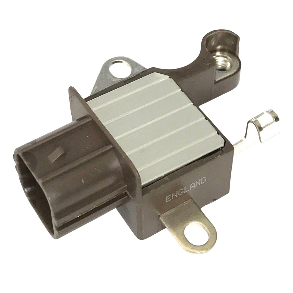 VR-H2005-95 Alternator voltage regulator 1042113051 270600t180 2706031090 2706028300 2706031100 2706031101 1042104760 2706028330 1042104670 2706031050 1042104771 2706026030 1042104591 270600G021 1042104521 270600G011 1042102530 270600N050 1042102401 270600T091 1042102320 270600N040 1042102181 270600T051 1042102041 2706030152