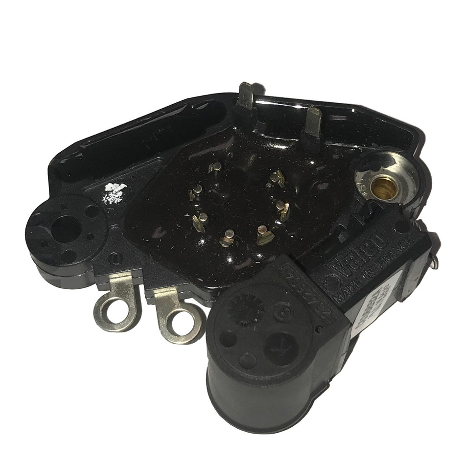 ARE3047(VALEO) pingeregulaator