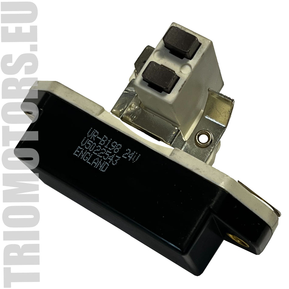 VR-B198 Alternator Voltage Regulator